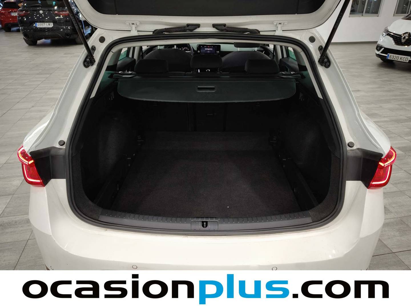 Foto Seat León SEAT Leon ST 1.5 TSI S&S Style XL  (130 CV)