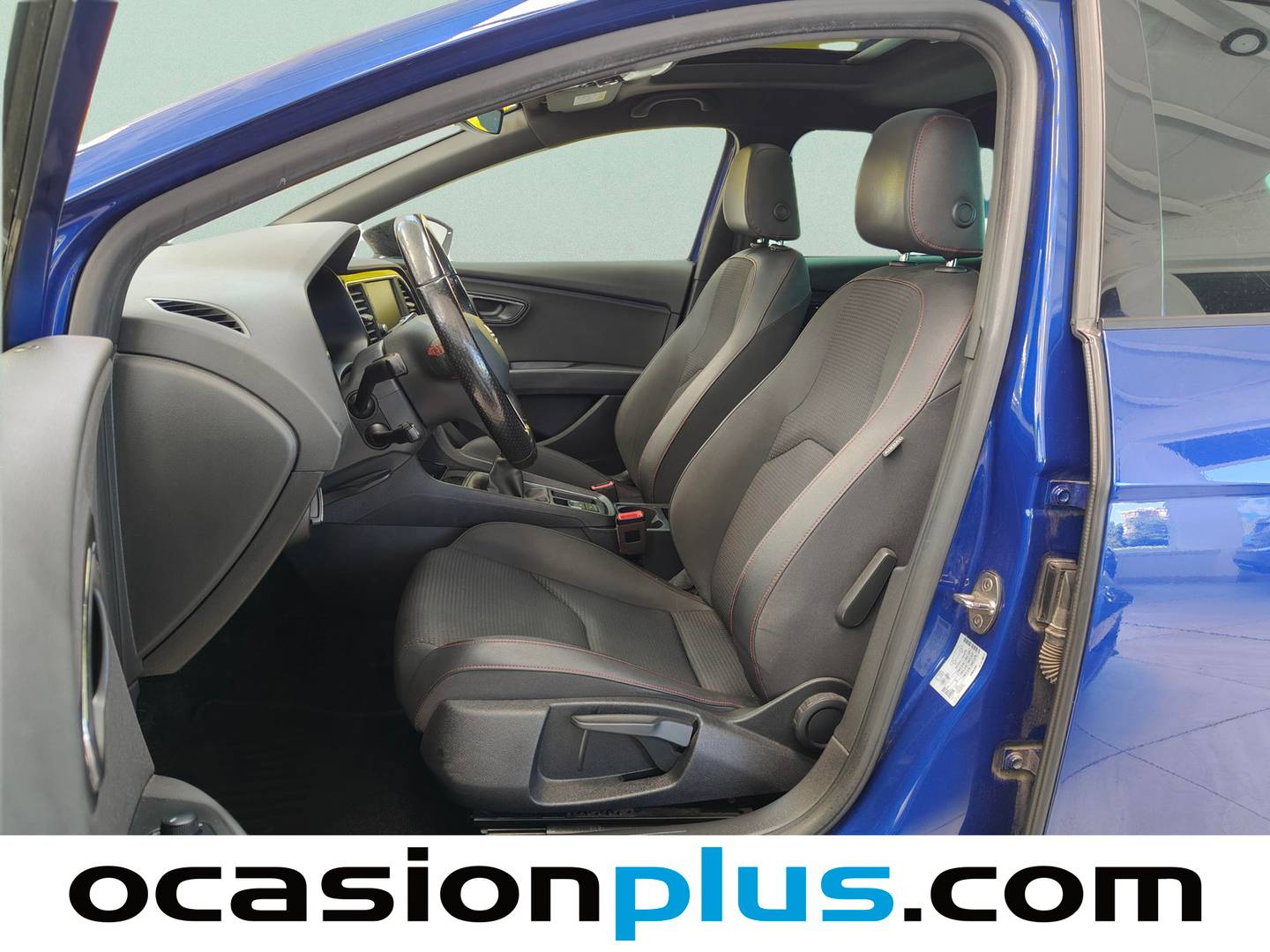 Foto asientos delanteros Seat León Seat León 1.5 TSI S&S FR Edition (130 CV)
