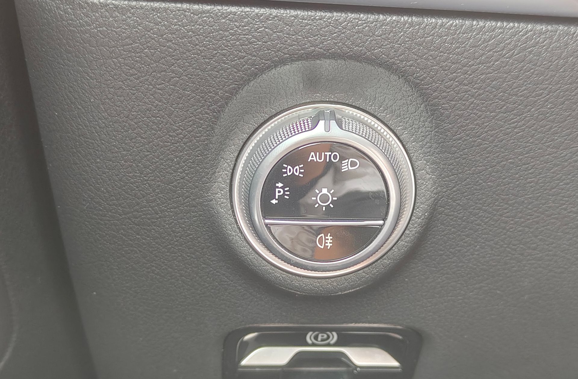 Mercedes-Benz Clase C 200 pack AMG - foto 27