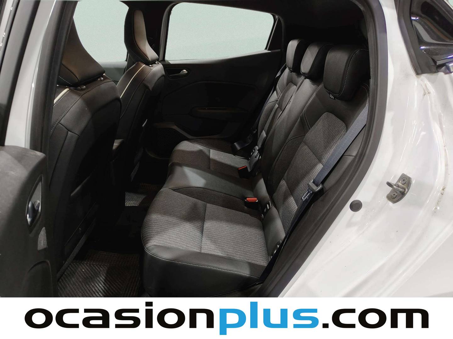Foto asientos traseros Renault Clio Renault Clio Techno TCe  (100 CV) GLP