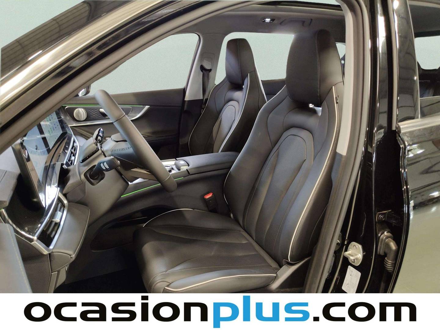 Foto asientos delanteros EBRO S700 EBRO S700 1.5 TGDI PHEV Luxury E-CVT (279 CV)