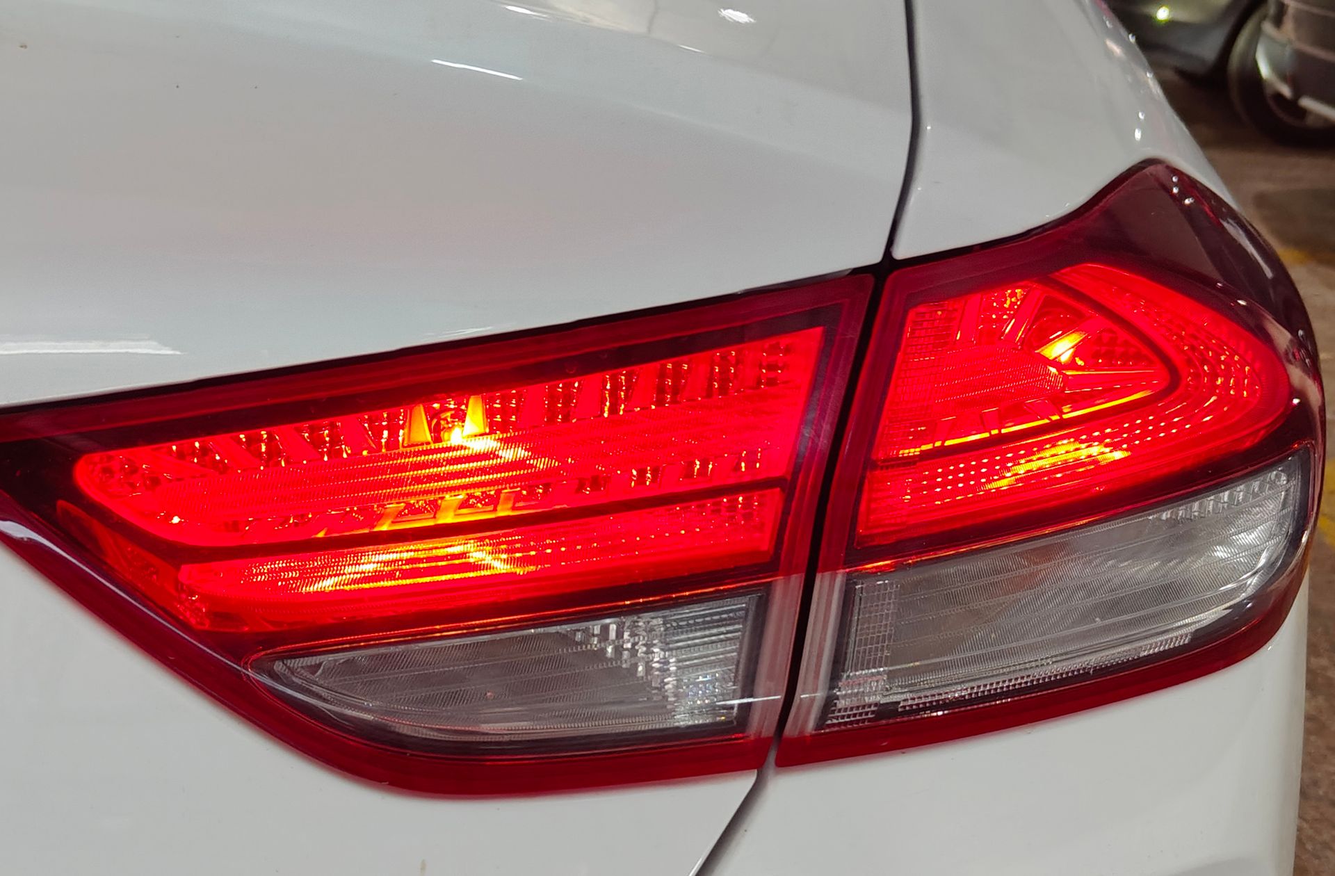 Hyundai i30 Fastback 1.4 T-GDi Tecno - foto 17
