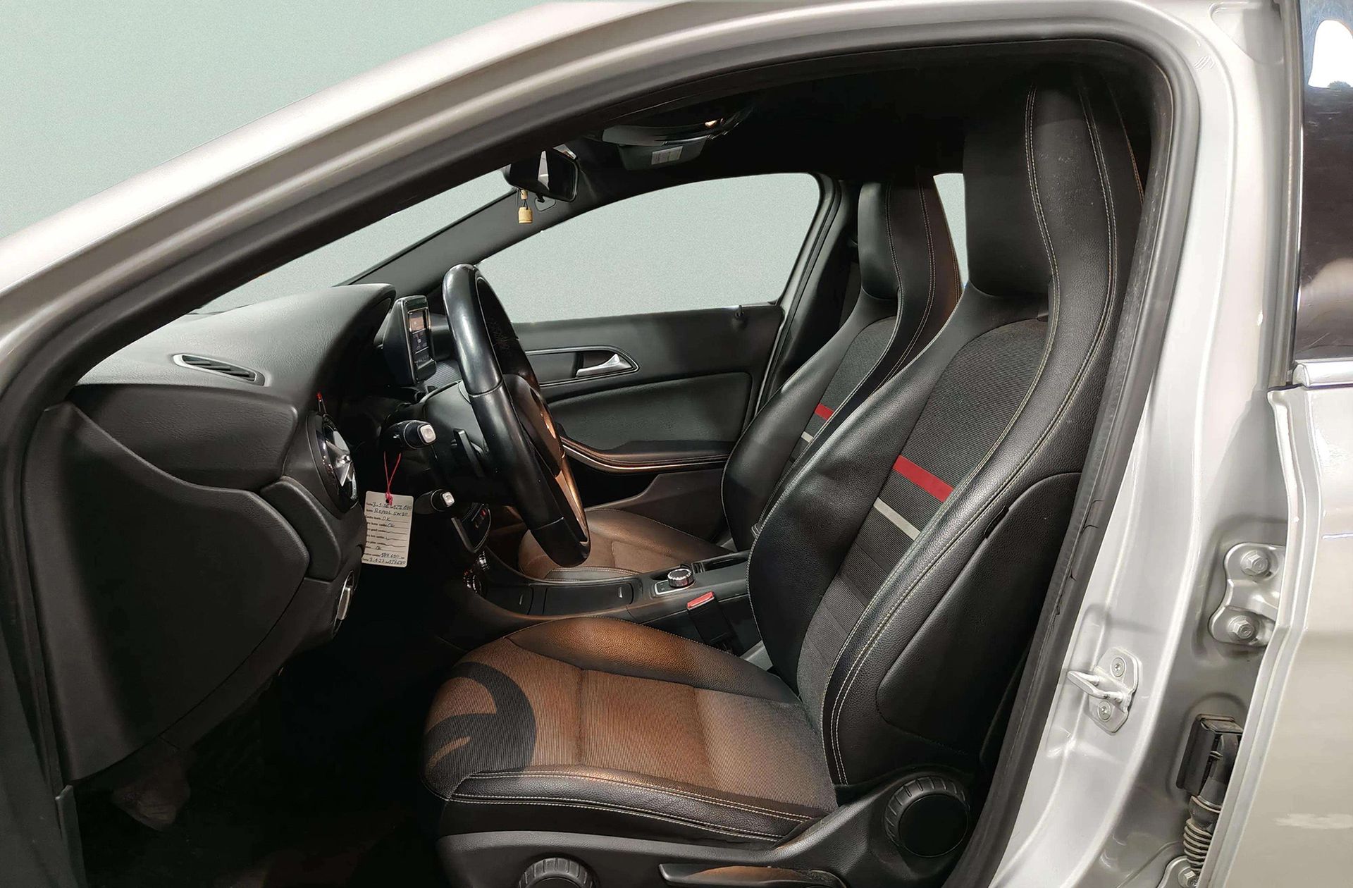 Mercedes-Benz Clase A 180 Style - foto 11
