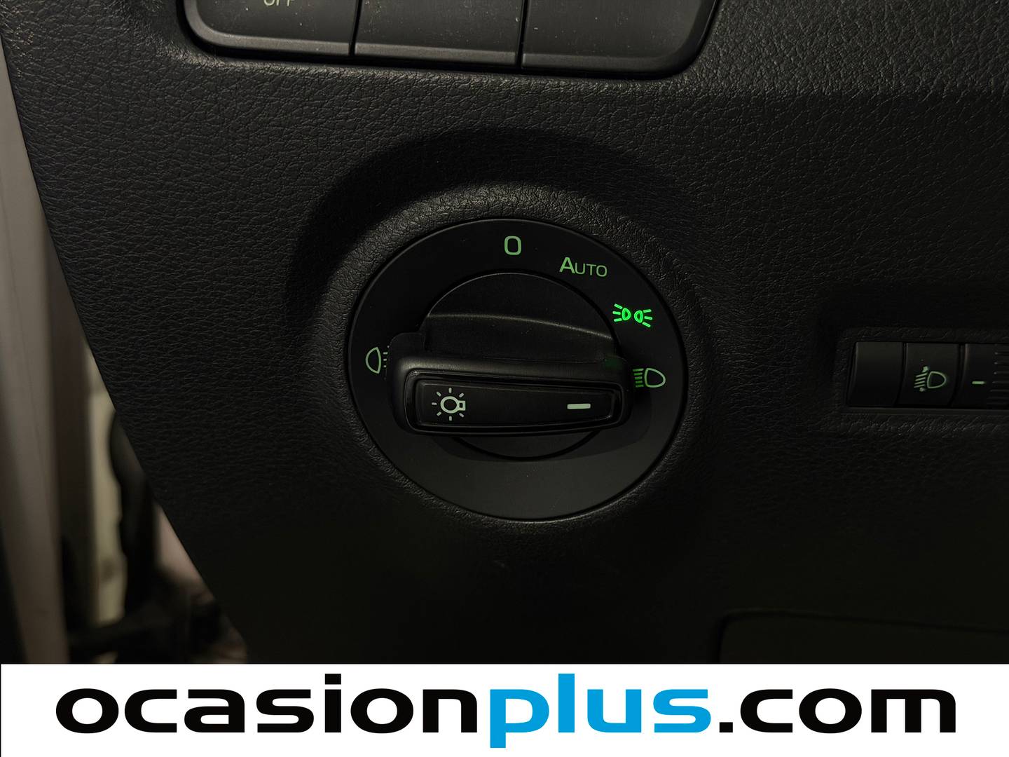 Equipamiento del Skoda Fabia Skoda Fabia 1.4 TDI Ambition (75 CV)