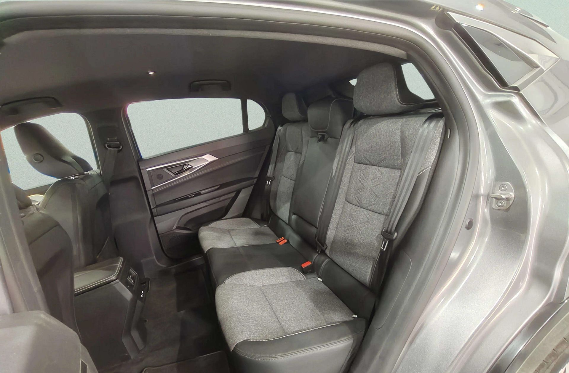 Renault Rafale Techno E-Tech full hybrid - foto 12