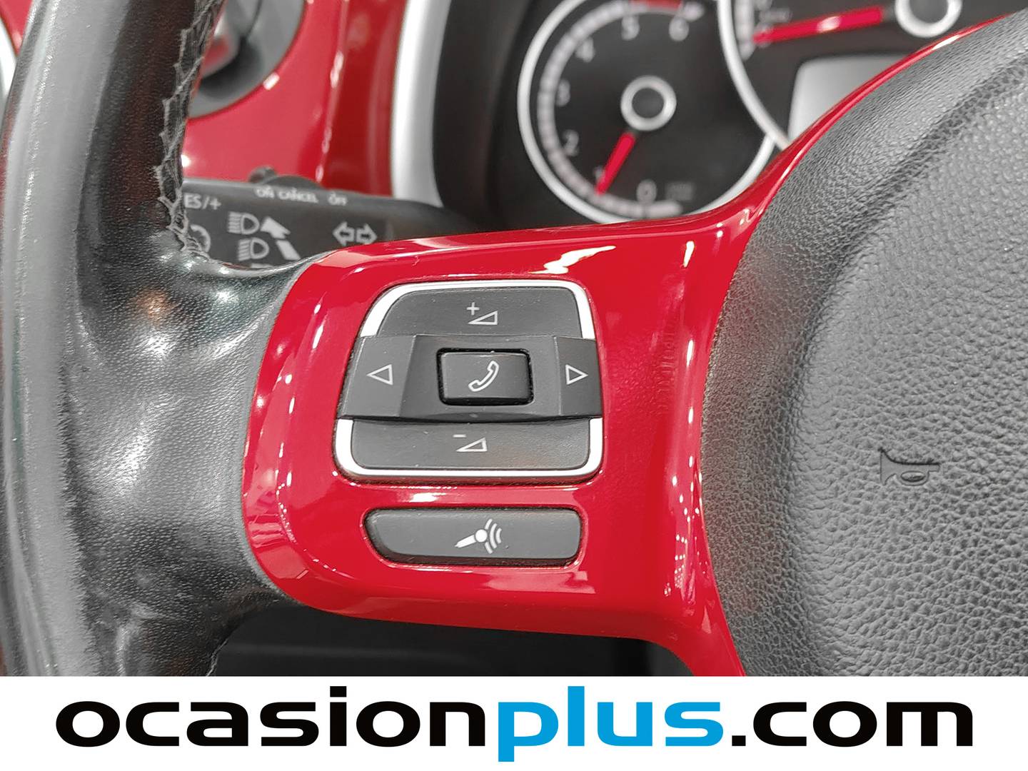 Volkswagen Beetle Volkswagen Beetle Cabrio Design 2.0 TDI BMT (110 CV) seminuevo