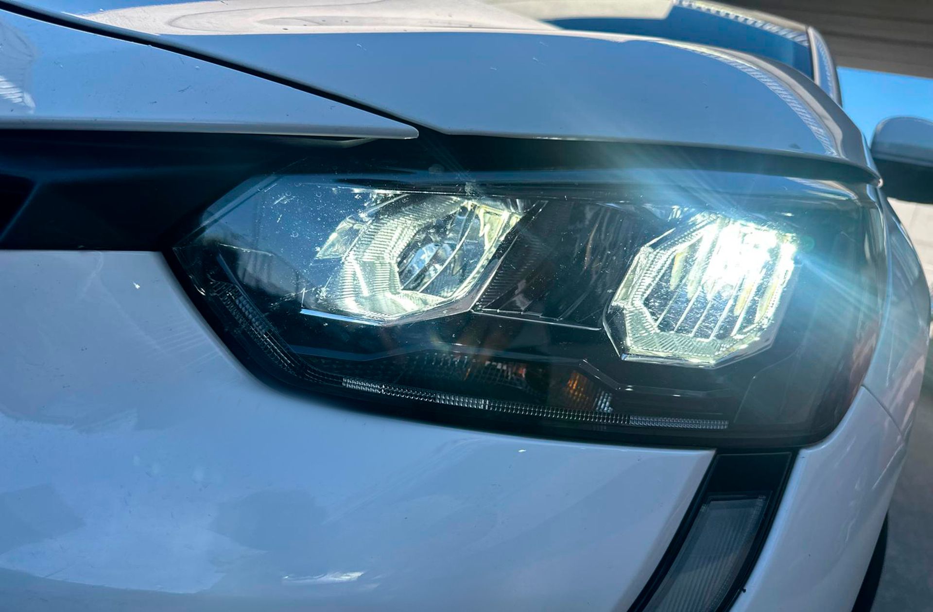 Peugeot 208 PureTech 100 Active Pack - foto 12
