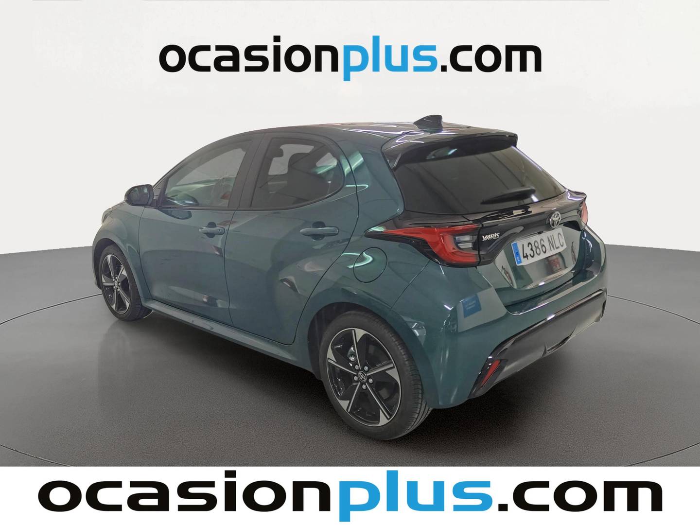 Foto trasera Toyota Yaris Toyota Yaris 120H Trendy (116 CV) izquierda