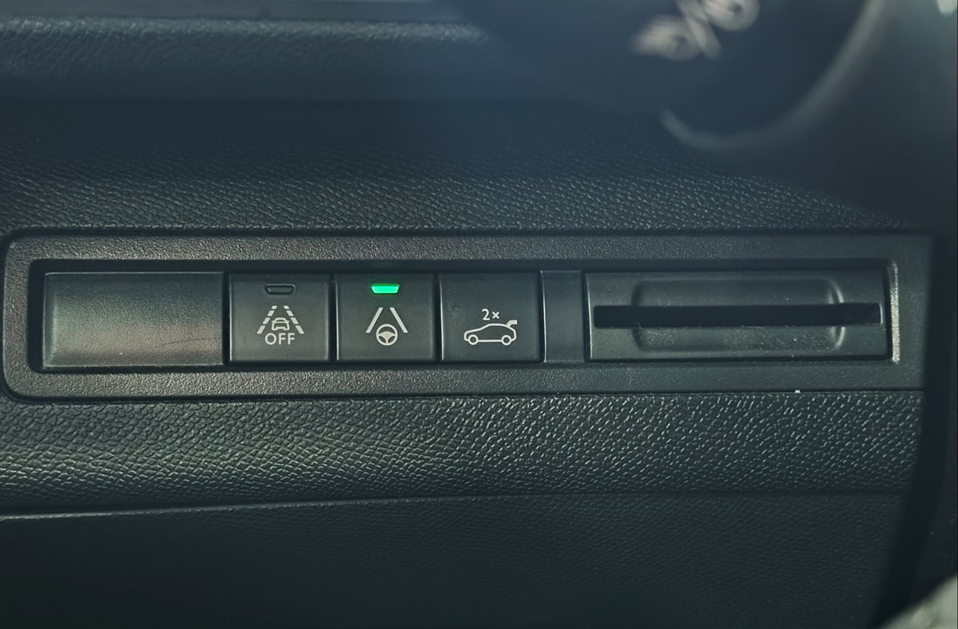 Peugeot 3008 BlueHDi 130 GT EAT8 - foto 11