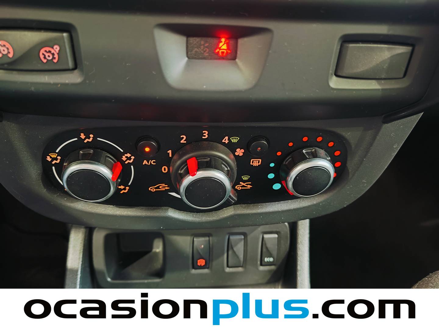 Extras y acabados del Dacia Duster Dacia Duster Ambiance 1.6 (114 CV)