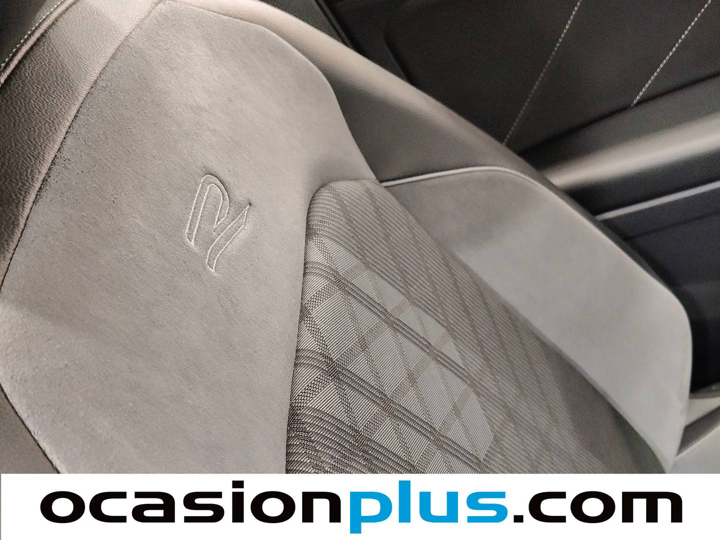 Foto Volkswagen Tiguan Volkswagen Tiguan R-Line 1.5 TSI (150 CV) DSG