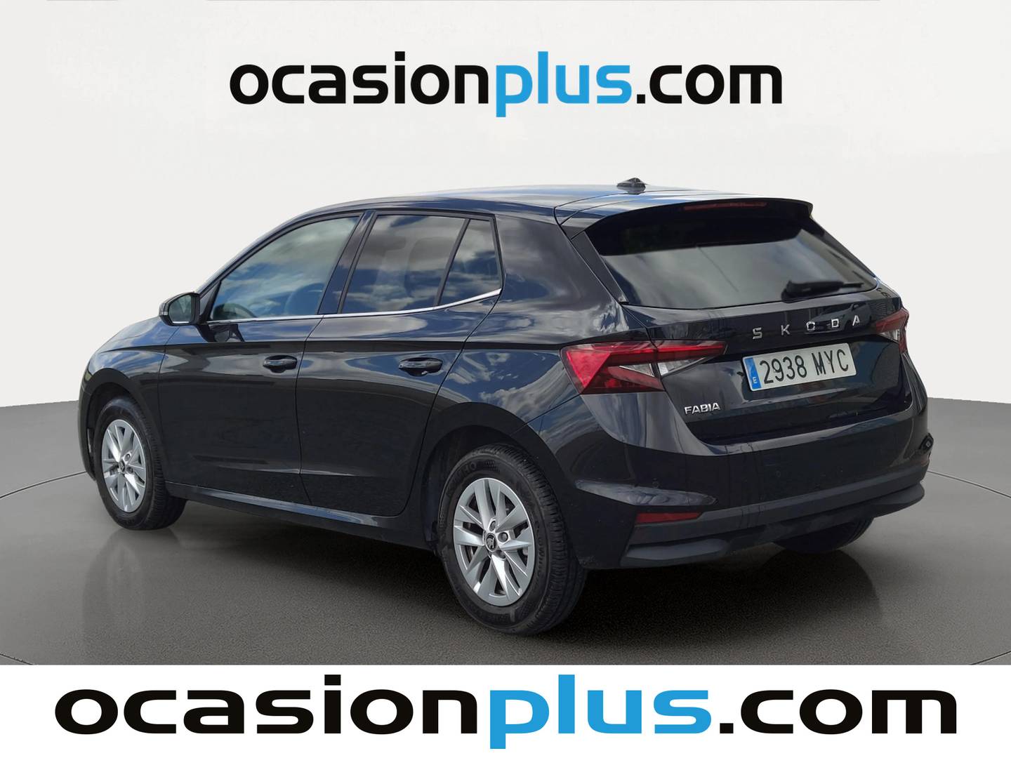 Foto trasera Skoda Fabia Skoda Fabia 1.0 TSI Selection DSG (115 CV) izquierda