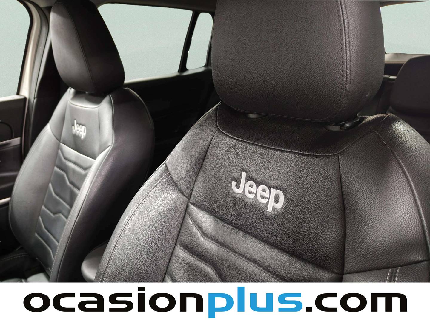 Foto Jeep Avenger Jeep Avenger 1.2 G Summit (100 CV)