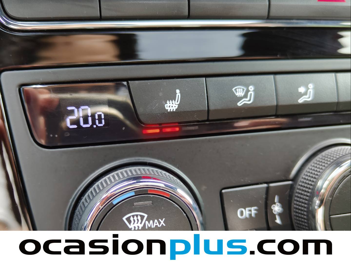 Equipamiento del Seat Ateca Seat Ateca 1.4 EcoTSI S&S FR DSG (150 CV)