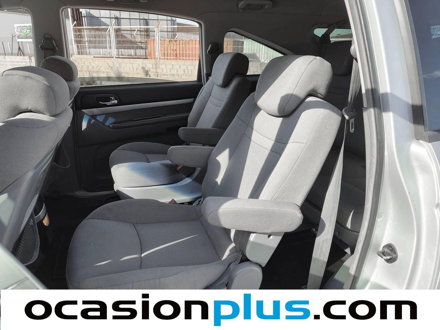 Foto SsangYong Rodius Ssangyong Rodius 270 Xdi Limited (165 CV) 7 Plazas