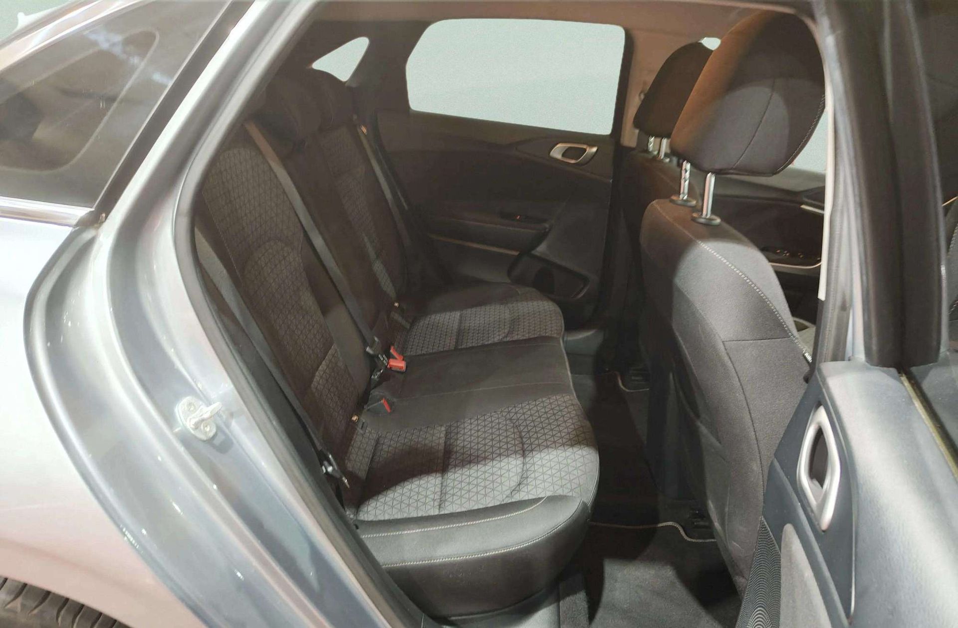 Kia Ceed 1.0 T-GDi Drive - foto 15