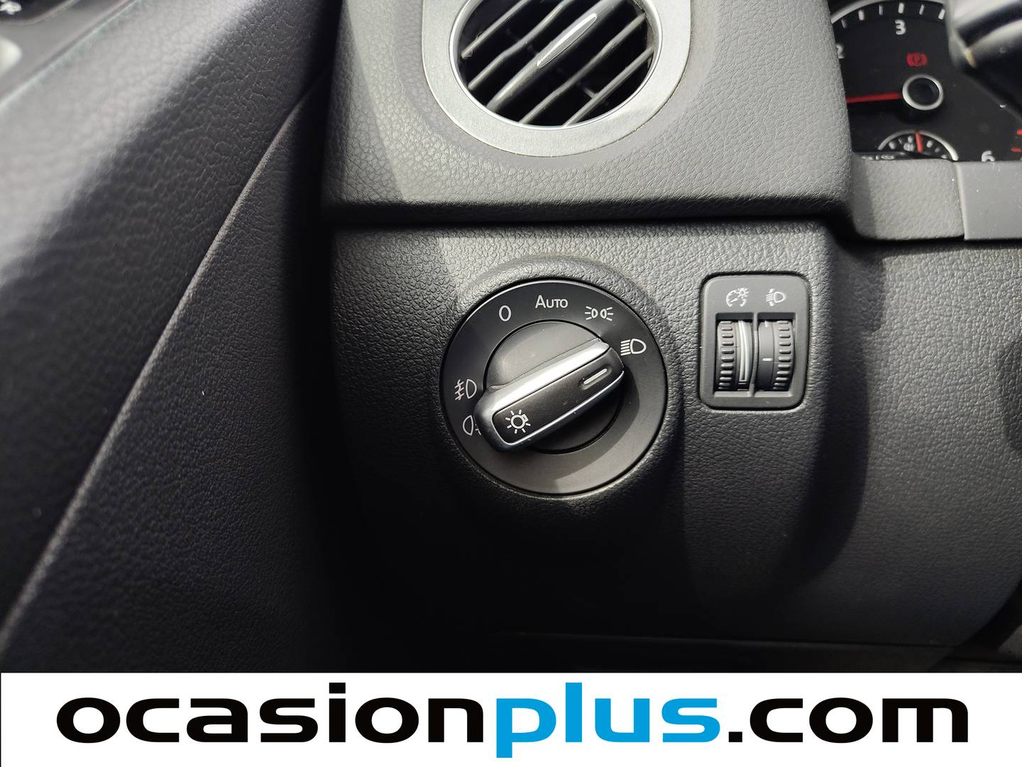 Acabados Volkswagen Tiguan Volkswagen Tiguan T1 2.0 TDI BMT 4x2 (150 CV)