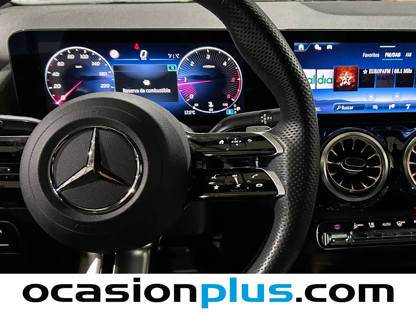 Foto Mercedes GLA Mercedes-Benz GLA GLA 200 D (150 CV)