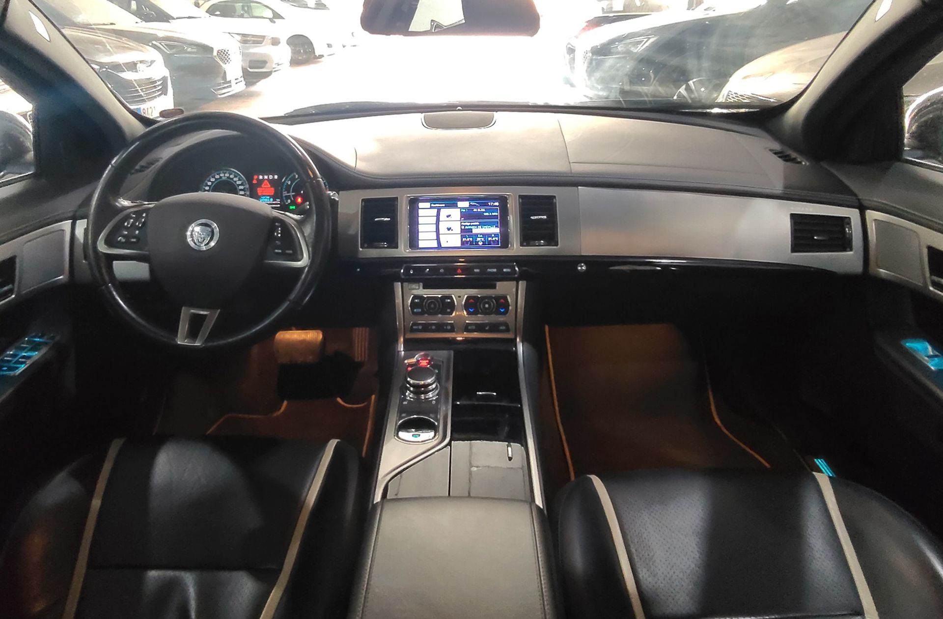 Jaguar XF 3.0 V6 S/C Portfolio - foto 6