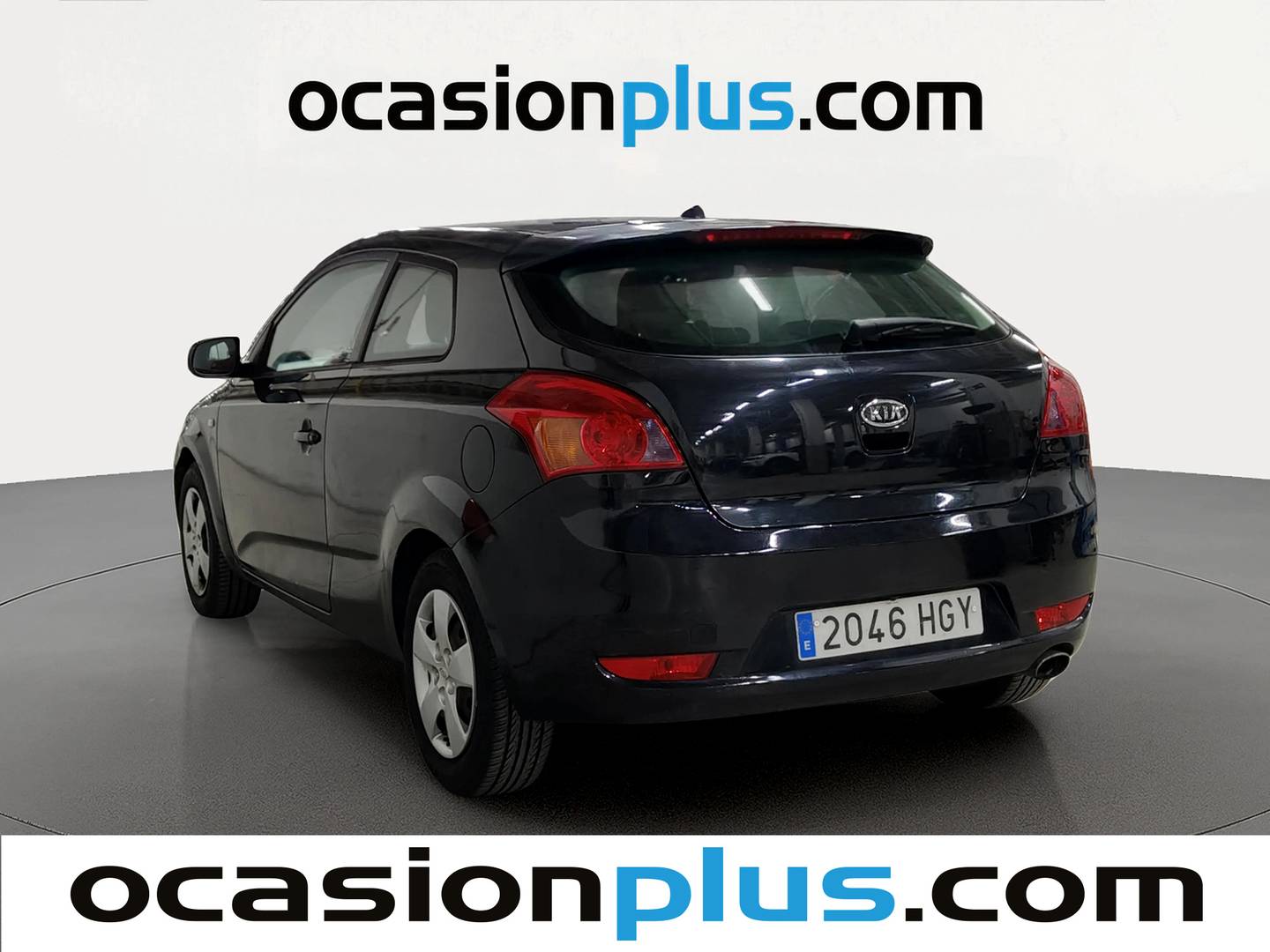 Foto trasera KIA Ceed KIA Ceed 1.4 CVVT Drive (90 CV) izquierda