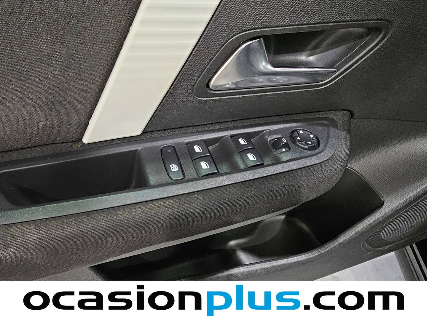 Citroën C4 Citroën C4 BlueHDi 110 S&S Live Pack (110 CV) manual