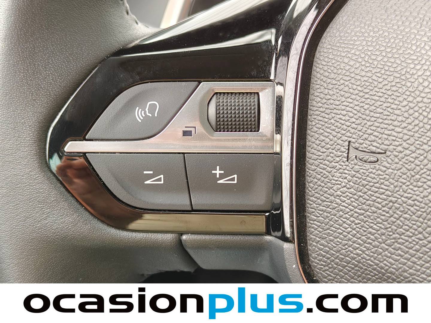 Peugeot 208 Peugeot 208 Style Hybrid 110 eDCS6 (110 CV) de segunda mano