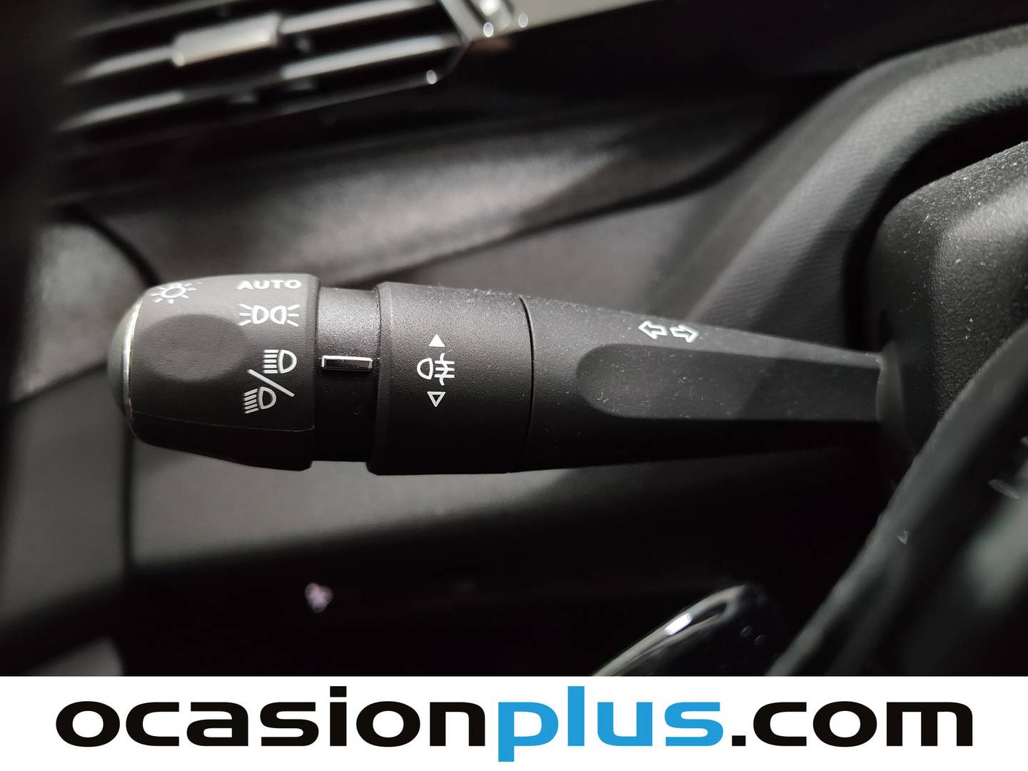 Peugeot 308 Peugeot 308 Allure Hybrid eDCS6  (145 CV) seminuevo