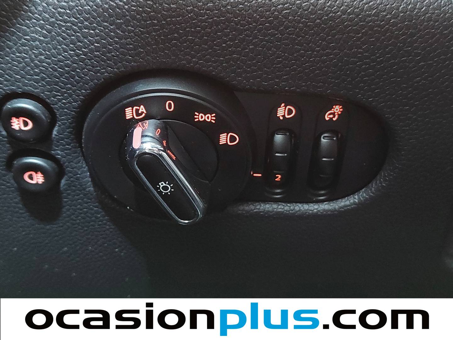 Acabados Mini MINI MINI MINI Cooper 5 Puertas Cooper 5 Puertas (136 CV)