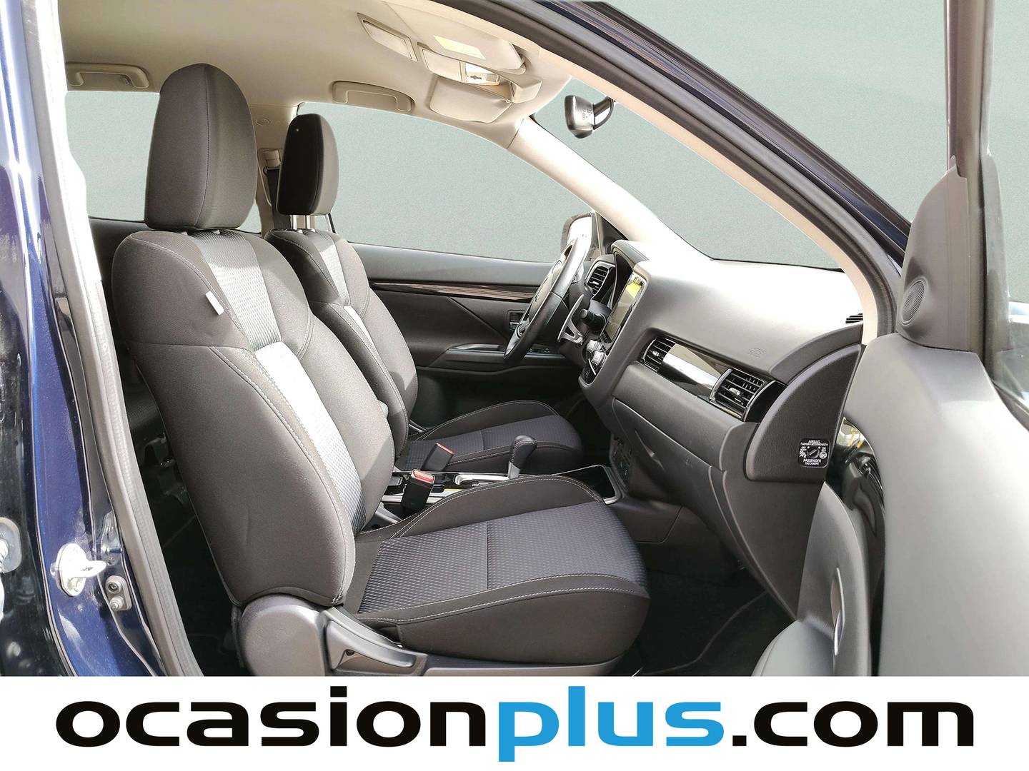 Mitsubishi Outlander Mitsubishi Outlander 200 MPI Motion 2WD CVT (150 CV) gasolina