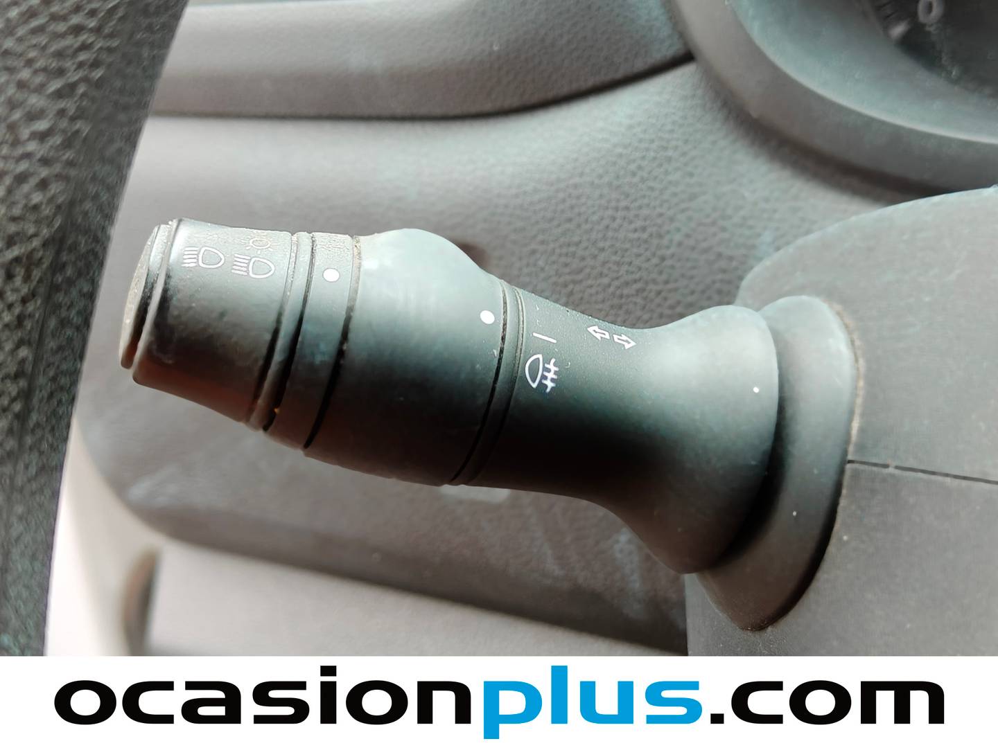 Extras y acabados del Nissan Interstar Nissan Interstar Furgon 2.3 dCi L2H2 3,5T FWD GO (135 CV)