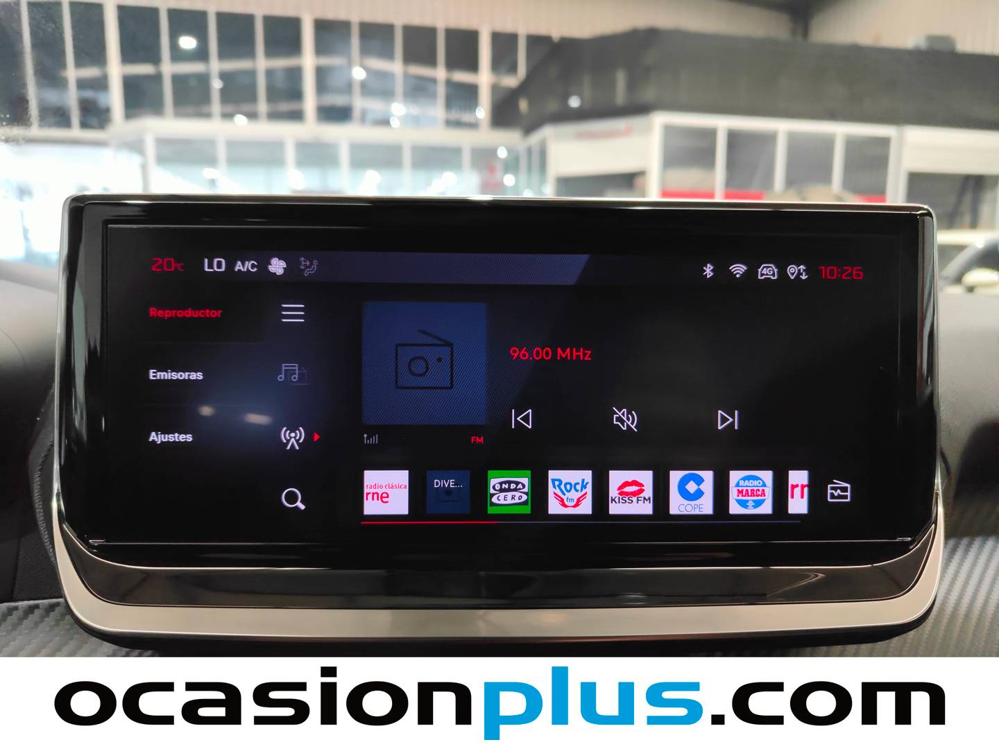 Foto Peugeot 2008 Peugeot 2008 PureTech 130 S&S Allure EAT8 (130 CV)