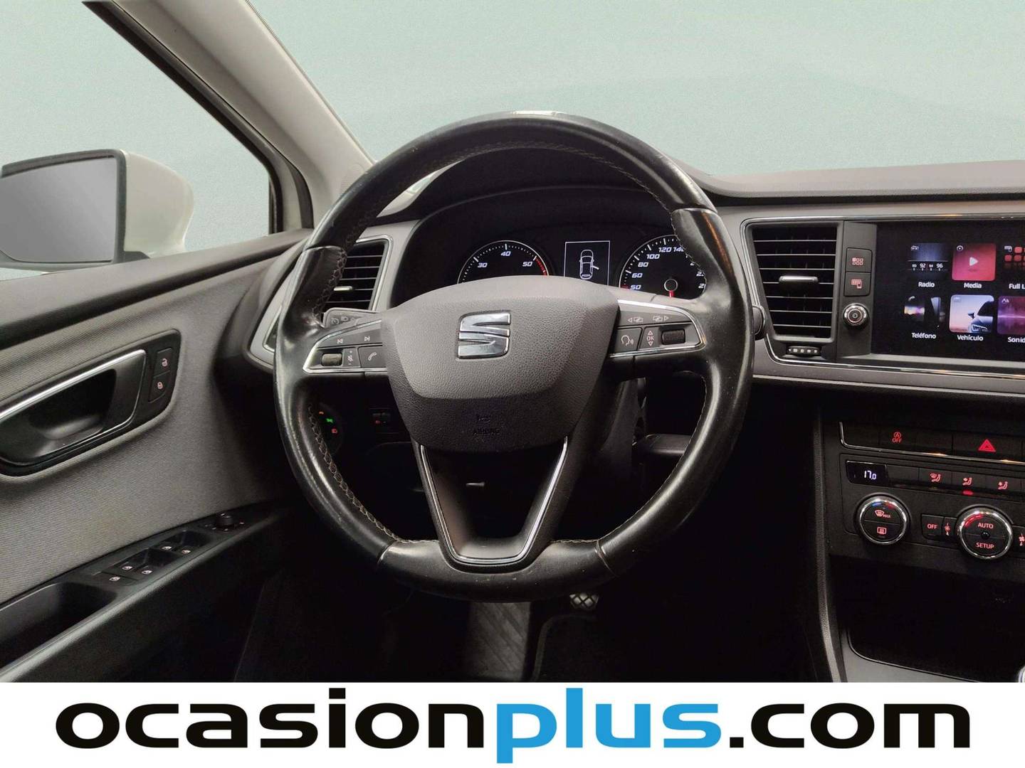 Equipamiento del Seat León Seat León ST 1.6 TDI S&S Style (115 CV)
