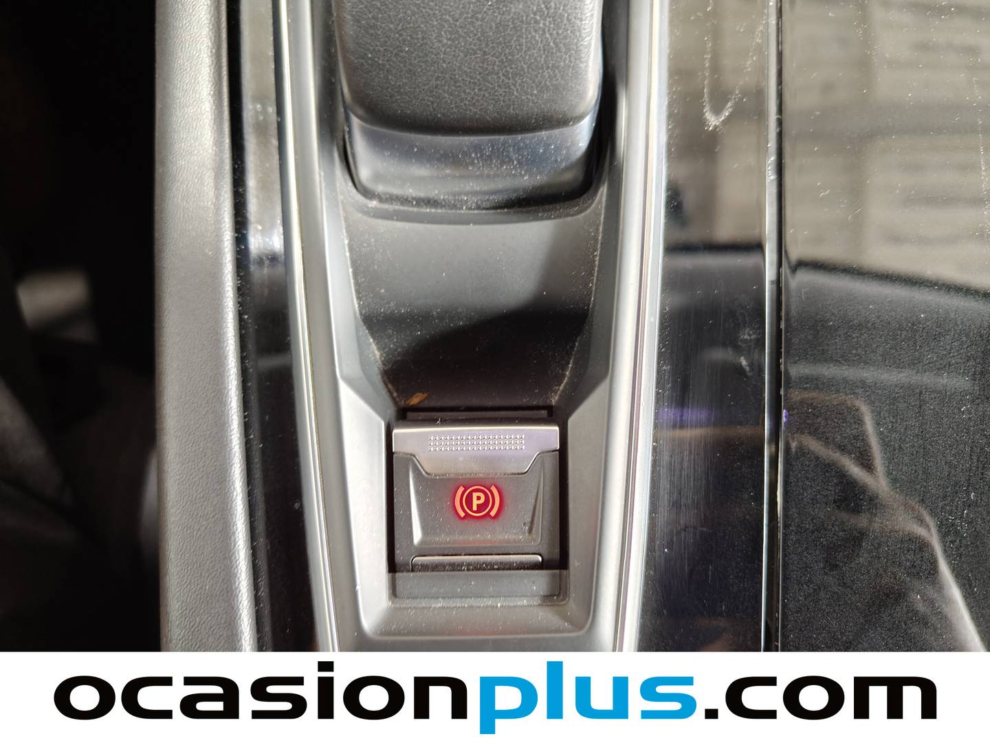 Foto Peugeot 508 Hybrid Peugeot 508 Allure Pack Hybrid e-EAT8 (225 CV)