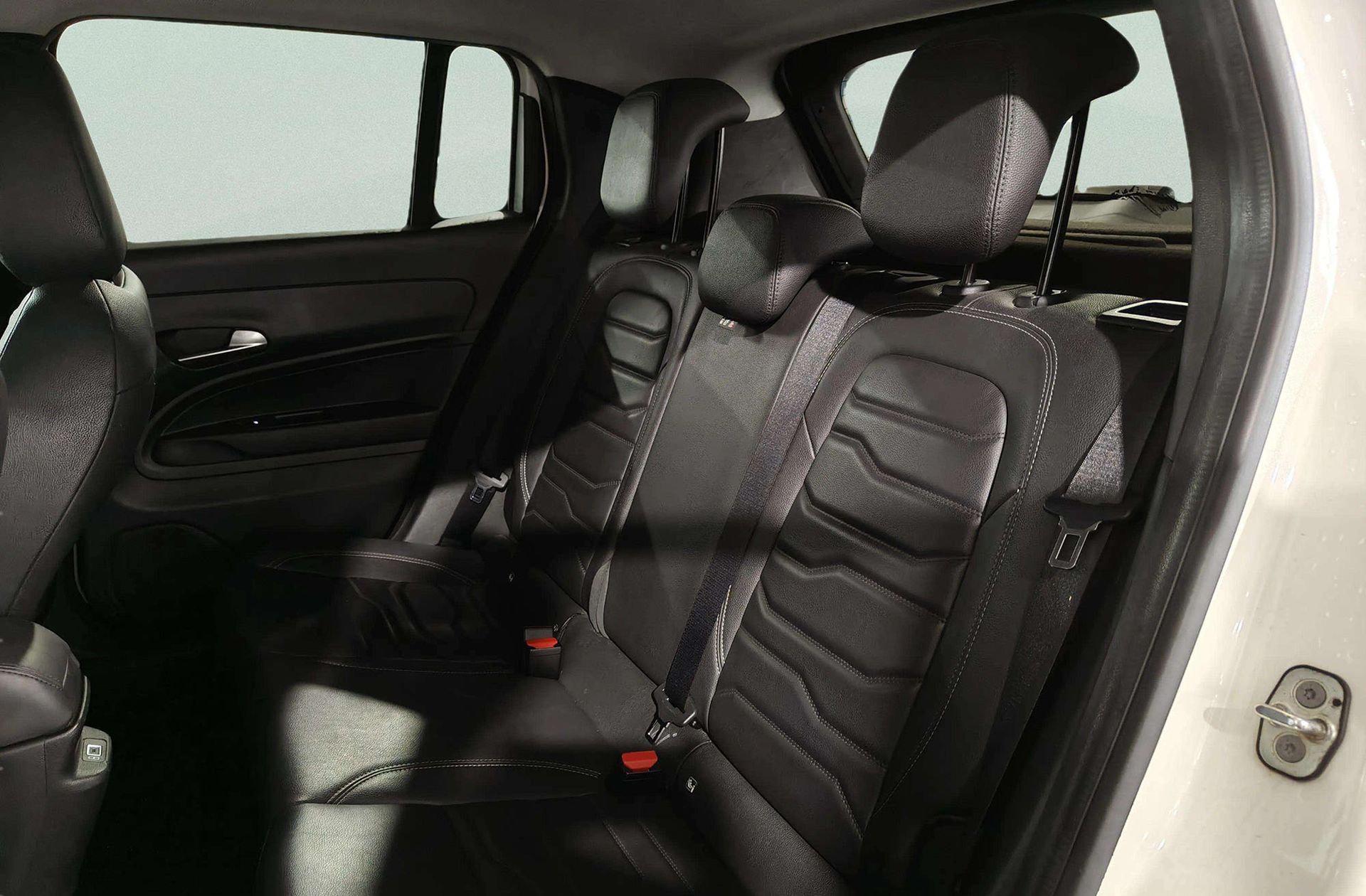 Jeep Avenger 1.2 G Summit - foto 19