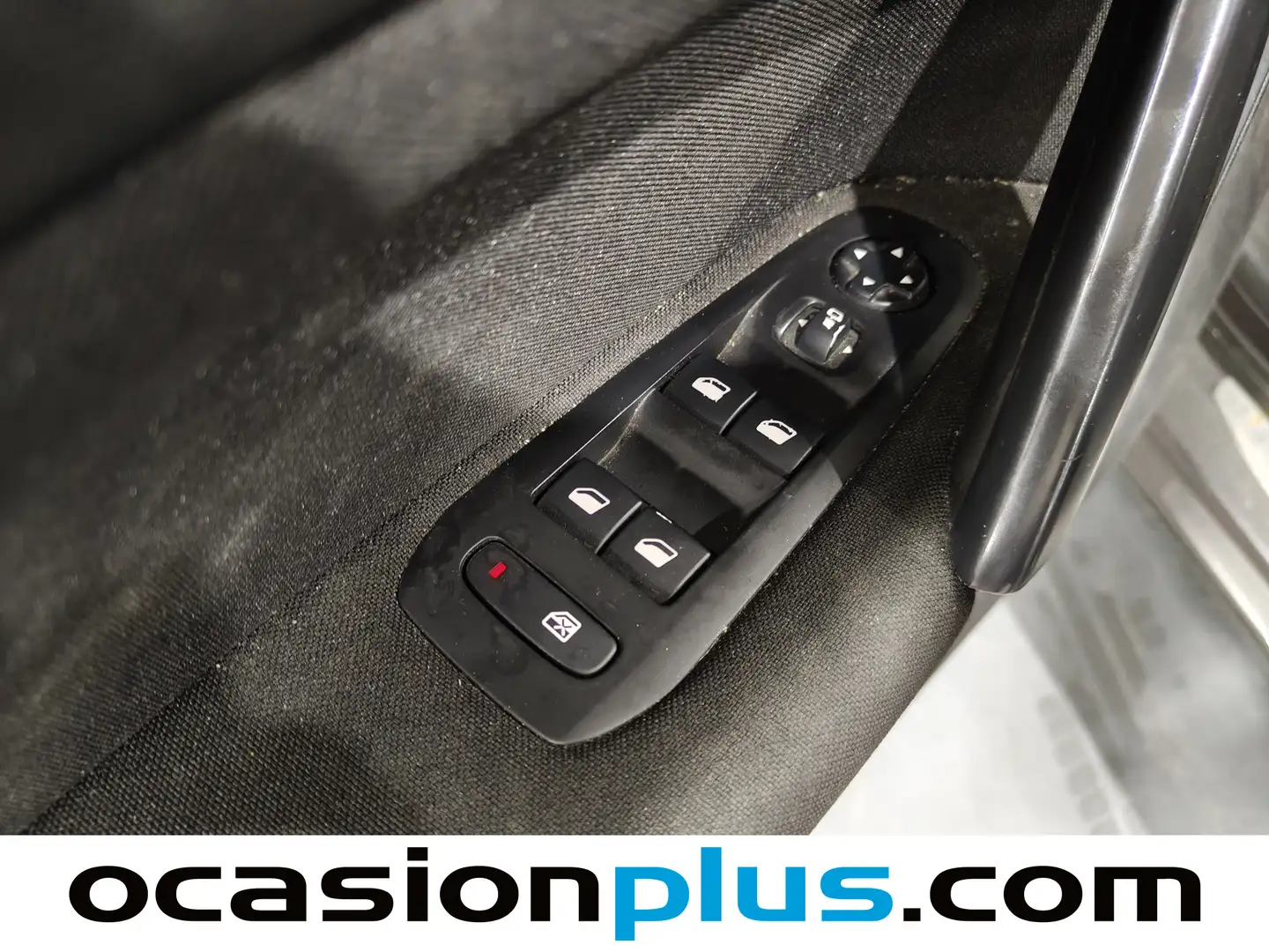 Foto Peugeot 308 Peugeot 308 PureTech 110 S&S Style (110 CV)