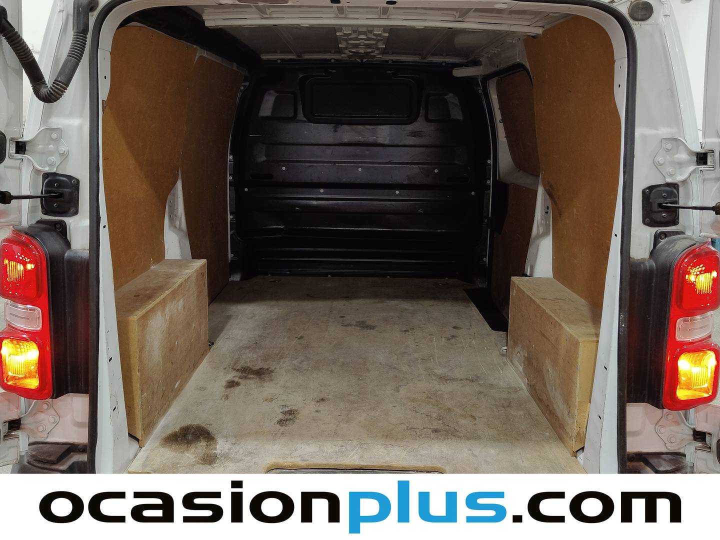 Foto asientos traseros Fiat Scudo Fiat Scudo Furgon 1.5 Bluehdi L2 (102 CV) 3 Plazas
