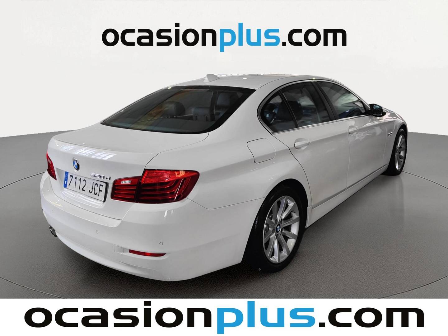 Foto trasera BMW Serie 5 BMW Serie 5 520d (190 CV) derecha