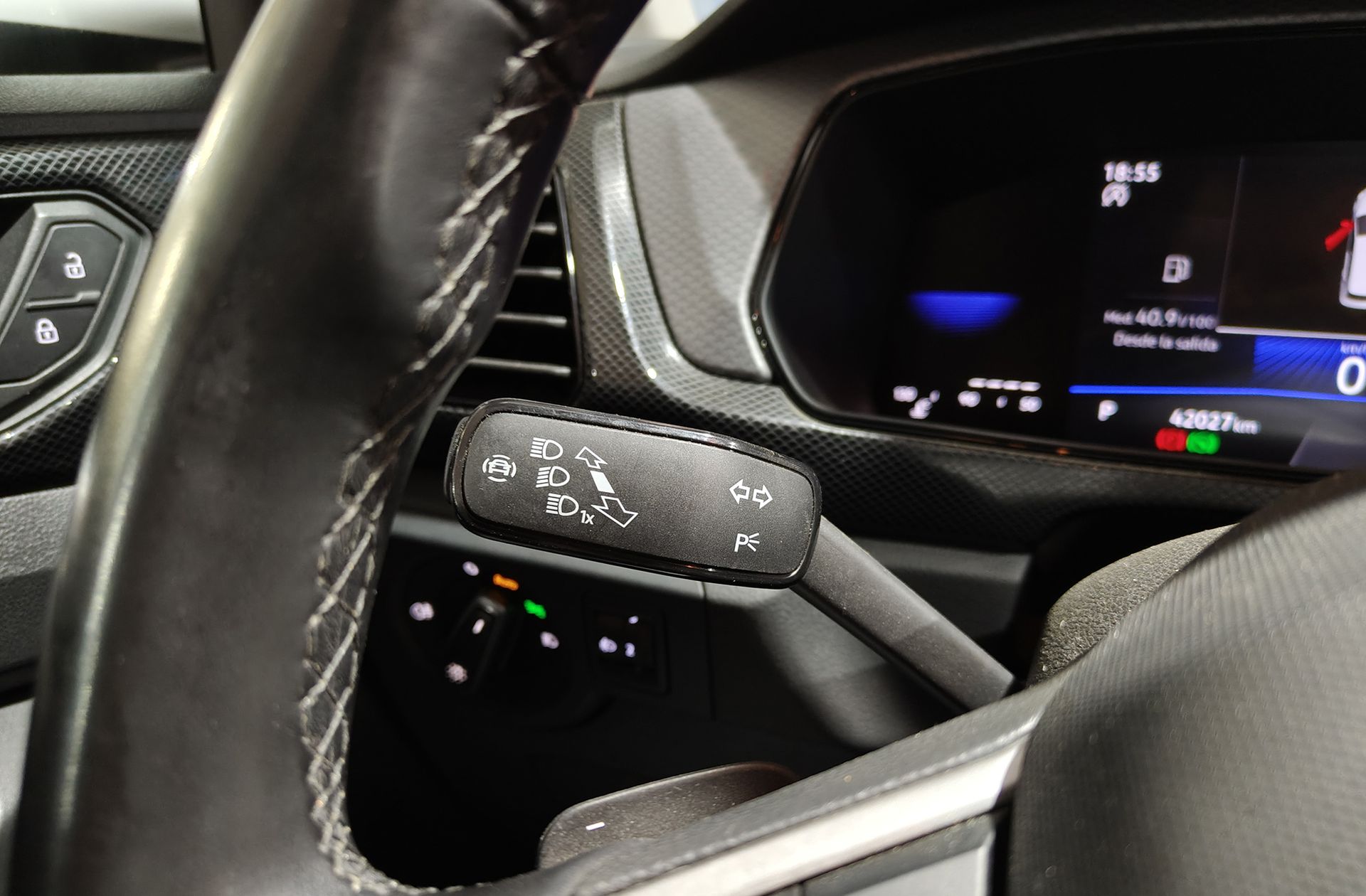 Volkswagen T-Cross ``más`` 1.0 TSI DSG - foto 23