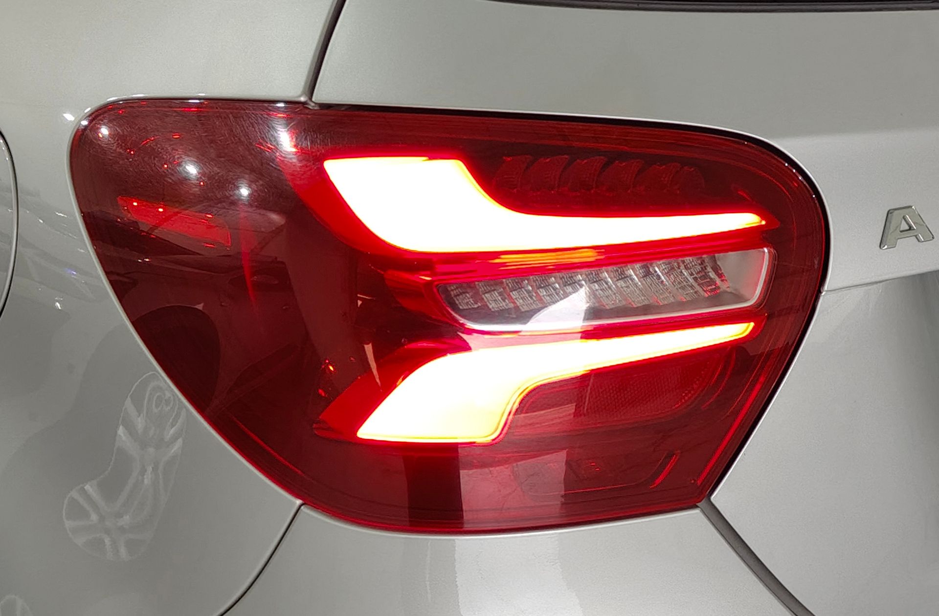 Mercedes-Benz Clase A 200 d Pack AMG - foto 19
