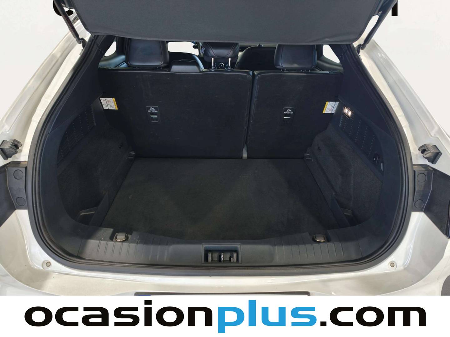 Fotos maletero Ford Mustang Mach-E Ford Mustang Mach-E Batería 75.7Kwh (269 CV)