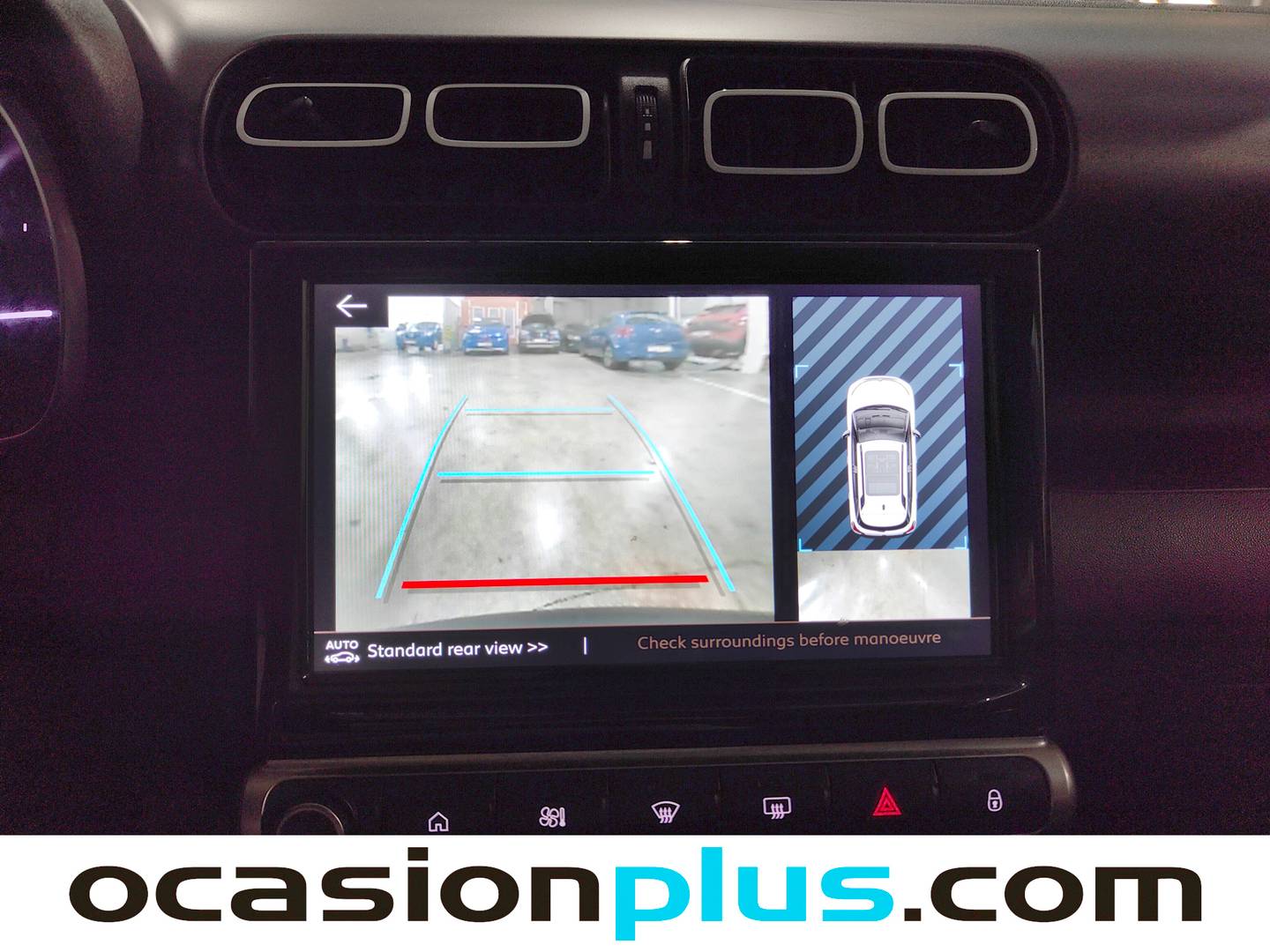 Foto Citroën C3 Aircross Citroen C3 Aircross PureTech 130 Shine Pack EAT6 (131 CV)