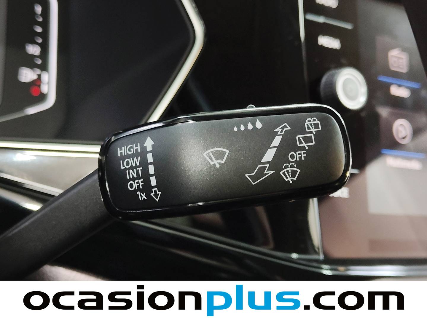 Volkswagen T-Cross Volkswagen T-Cross Sport 1.0 TSI Pack R-line (110 CV) 2023