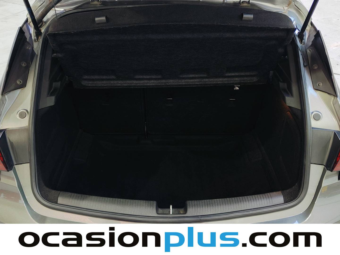 Fotos maletero Opel Astra Opel Astra 1.6 CDTi S&S Dynamic (136 CV)
