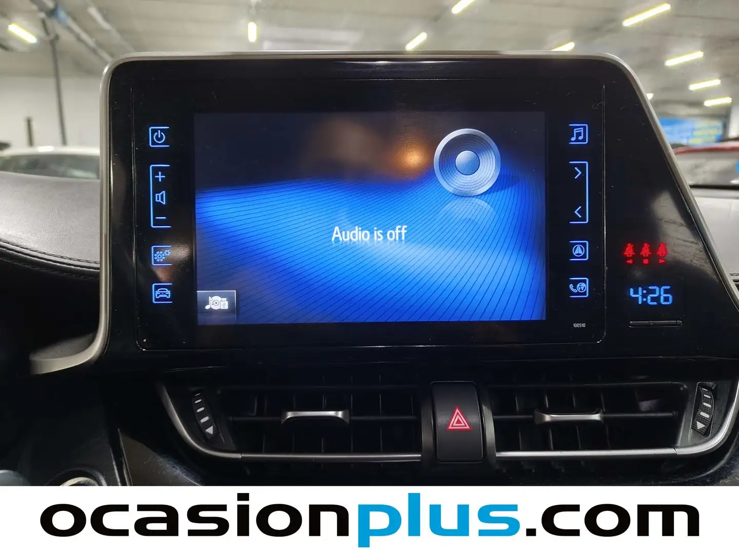 Foto Toyota C-HR Toyota C-HR 1.8 125H Advance (122 CV)