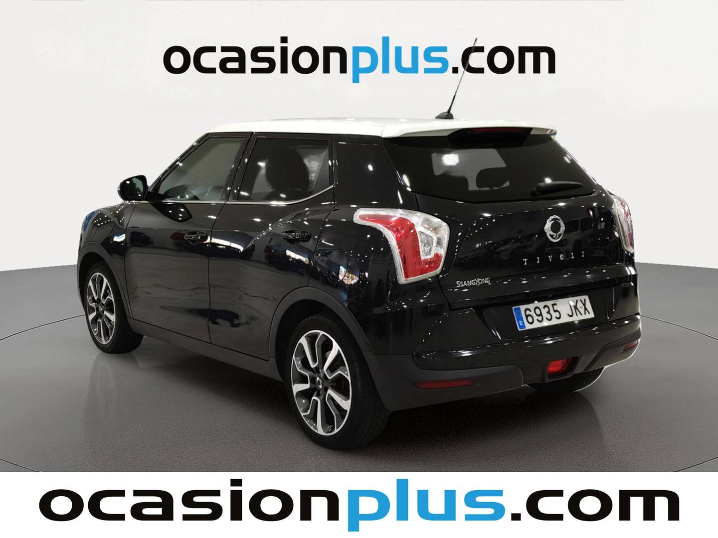 Foto trasera SsangYong Tivoli SsangYong Tivoli G16 1.6 Limited 4x2 (128 CV) izquierda