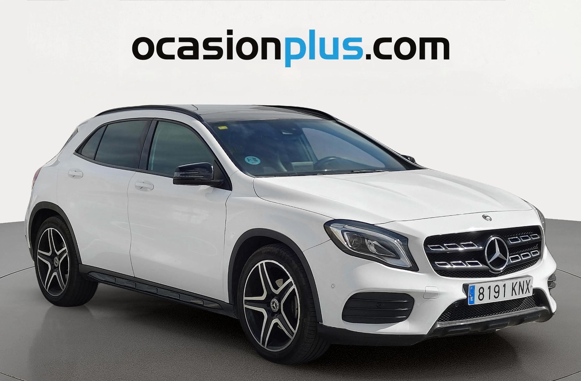 Mercedes-Benz GLA 200 d Pack AMG - foto 2