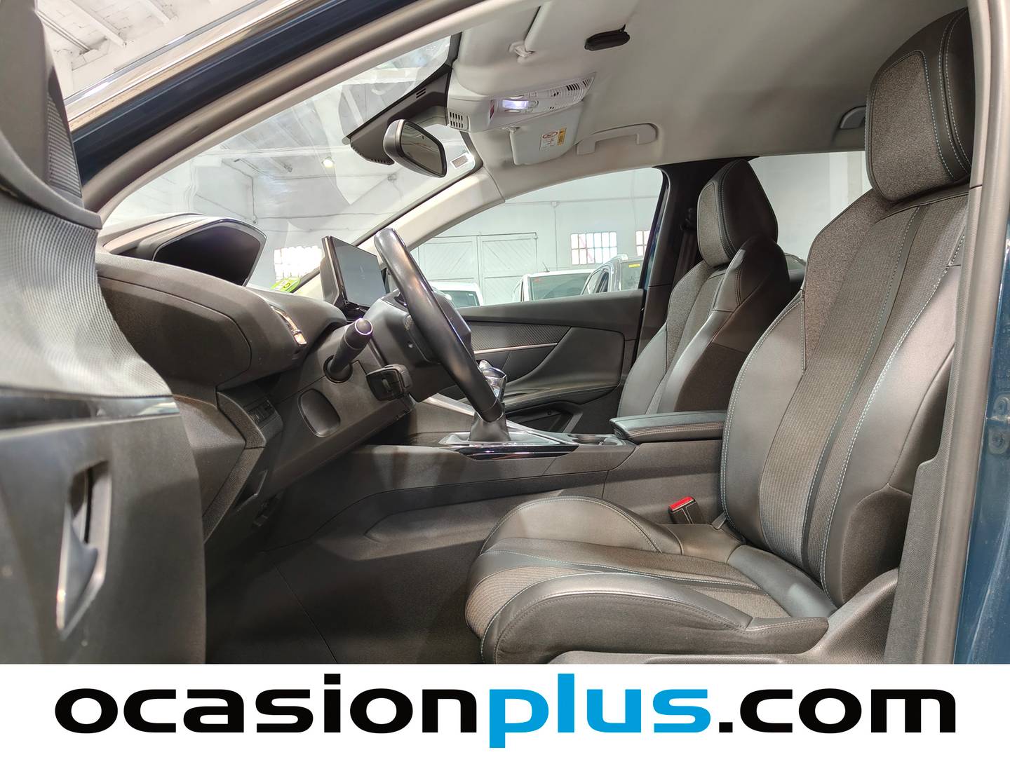 Foto asientos delanteros Peugeot 3008 Peugeot 3008 PureTech 130 S&S Allure  (130 CV)