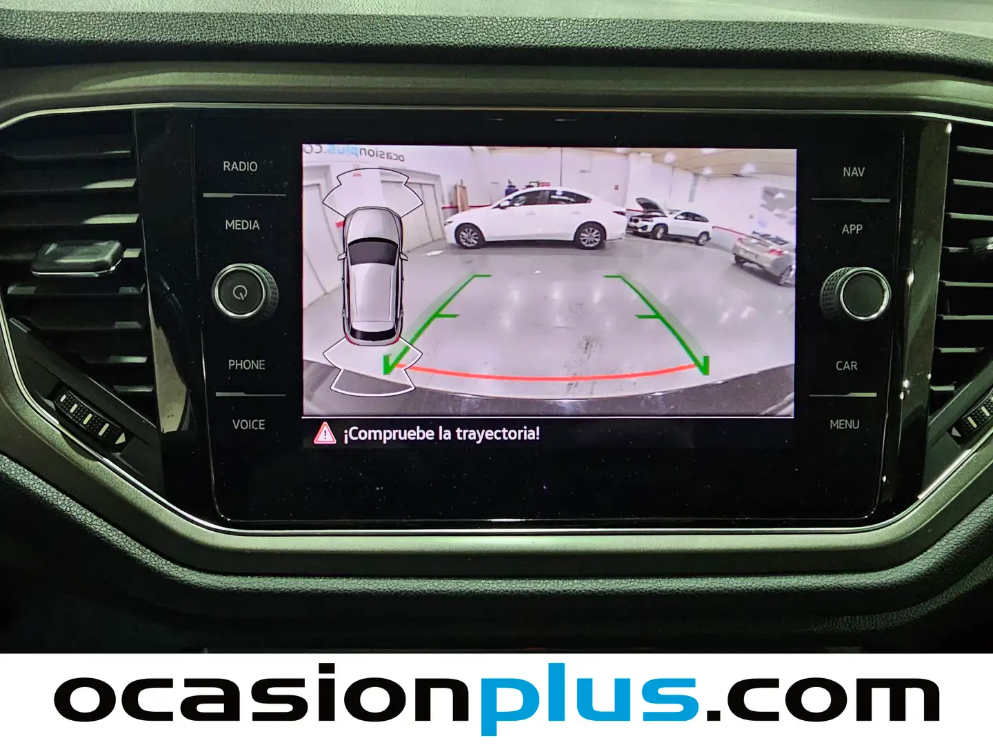 Foto Volkswagen T-Roc Volkswagen T-Roc Advance R-Line 1.0 TSI (110 CV)