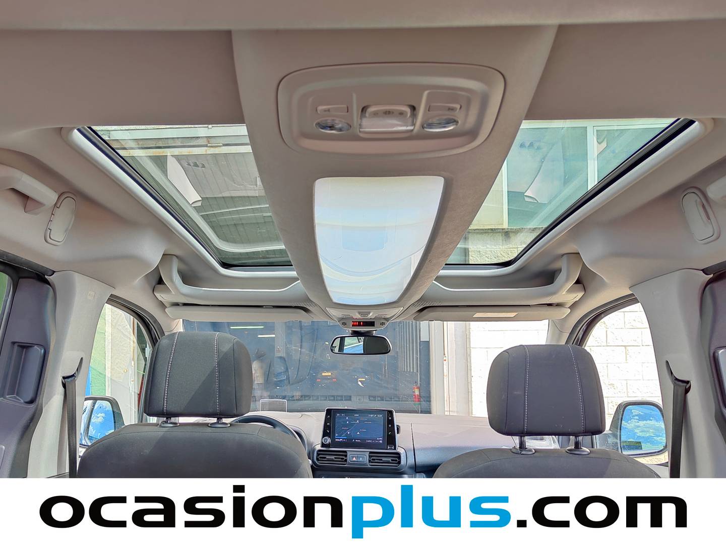 Extras y acabados del Toyota Proace City Verso Toyota Proace City Verso 1.5D Family Advance L1 Auto (131 CV)