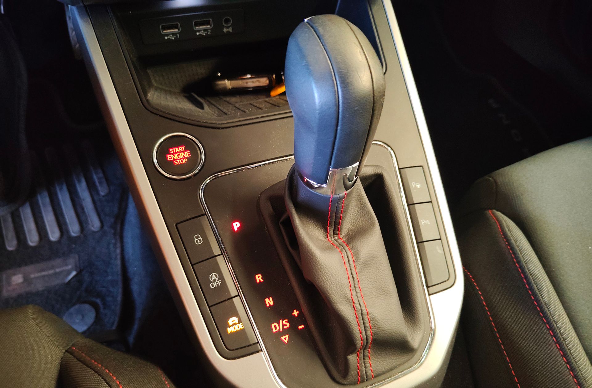 SEAT Arona 1.0 TSI Ecomotive FR Edition DSG - foto 5
